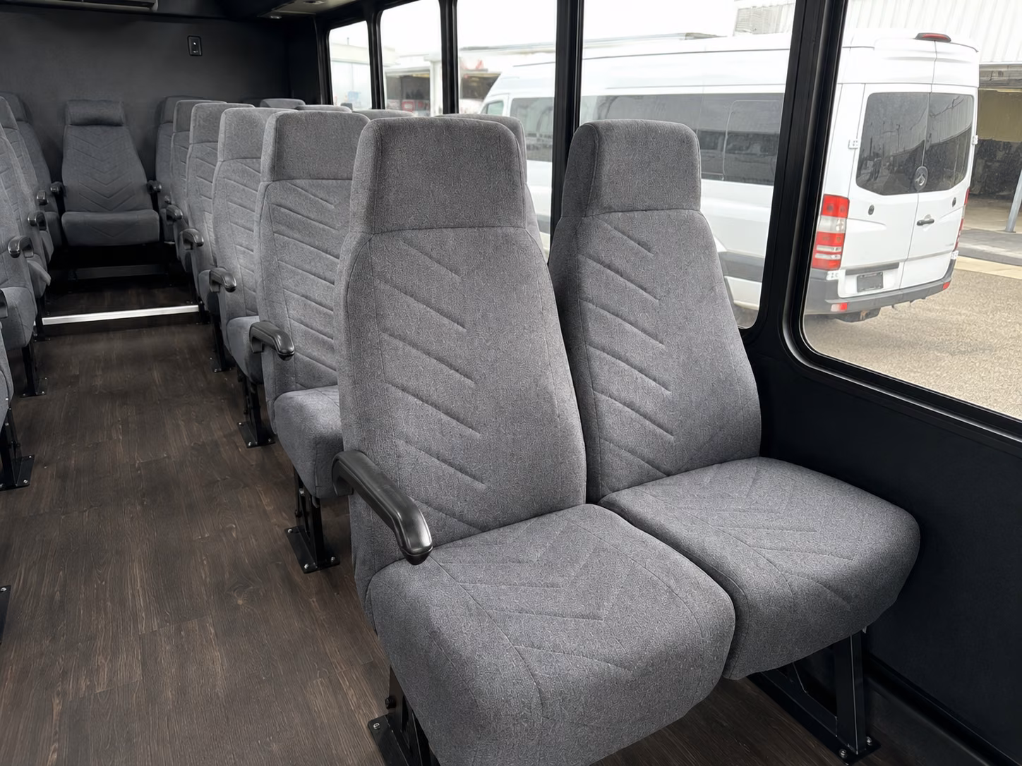 bend bus rentals