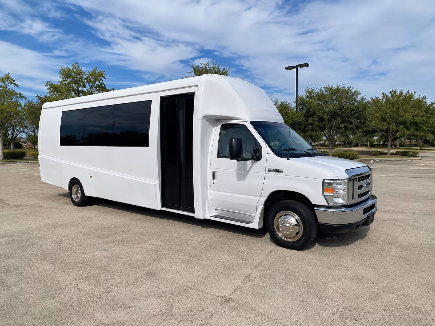 quinceanera sweet 16 party bus rental