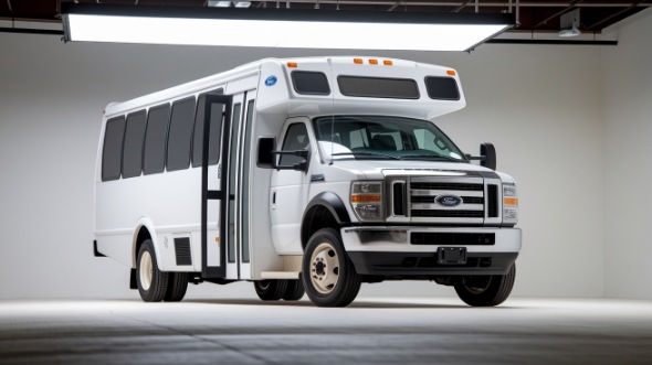 25 passenger minibus logan