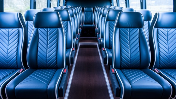 boise 18 passenger minibus rental