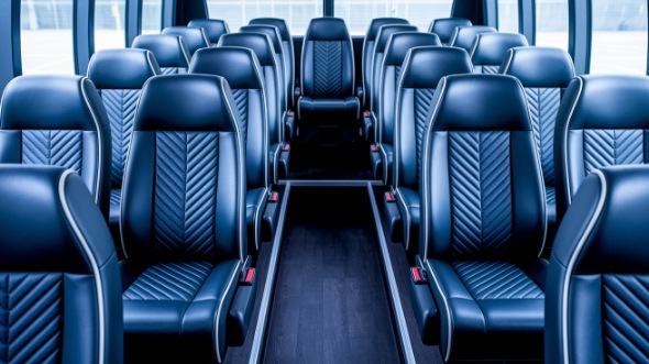 boise 35 passenger minibus rental